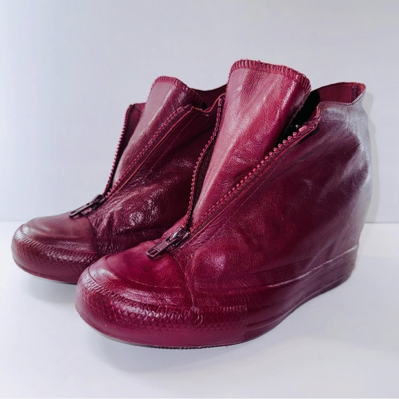 CONVERSE CHUCK TAYLOR ALL STAR LUX SHROUD RED LEATHER SHOES SIZE WOMENS 6.5 - Picture 6 of 9